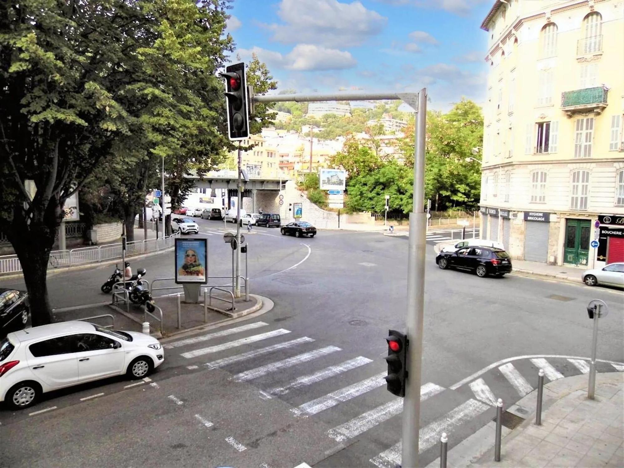 Appartamento Confortable Au Coeur De - Vue Sur La Nizza